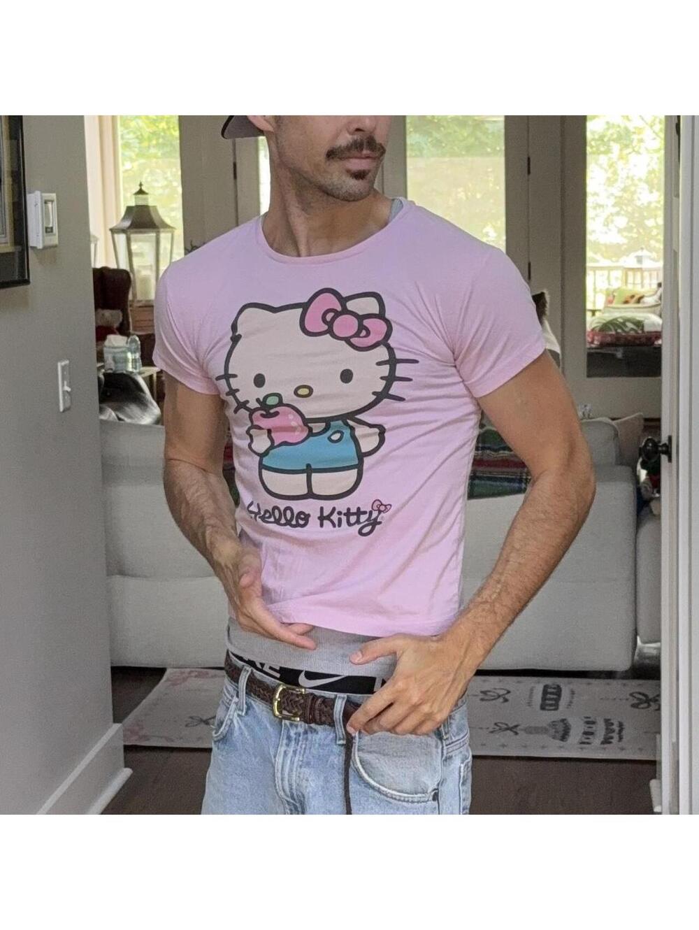 🍎 Hello Kitty Baby Tee Pink Youth L (10/12) Fits Adult XS